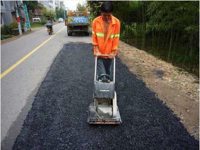 哈爾濱小區(qū)路面修補  修路材料